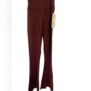 NWT Lululemon align mini flare pants Size 4